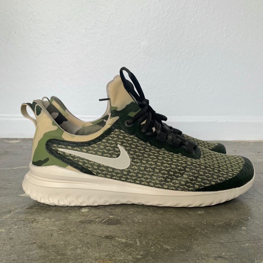 Nike Renew Rival Camo Sneaker
